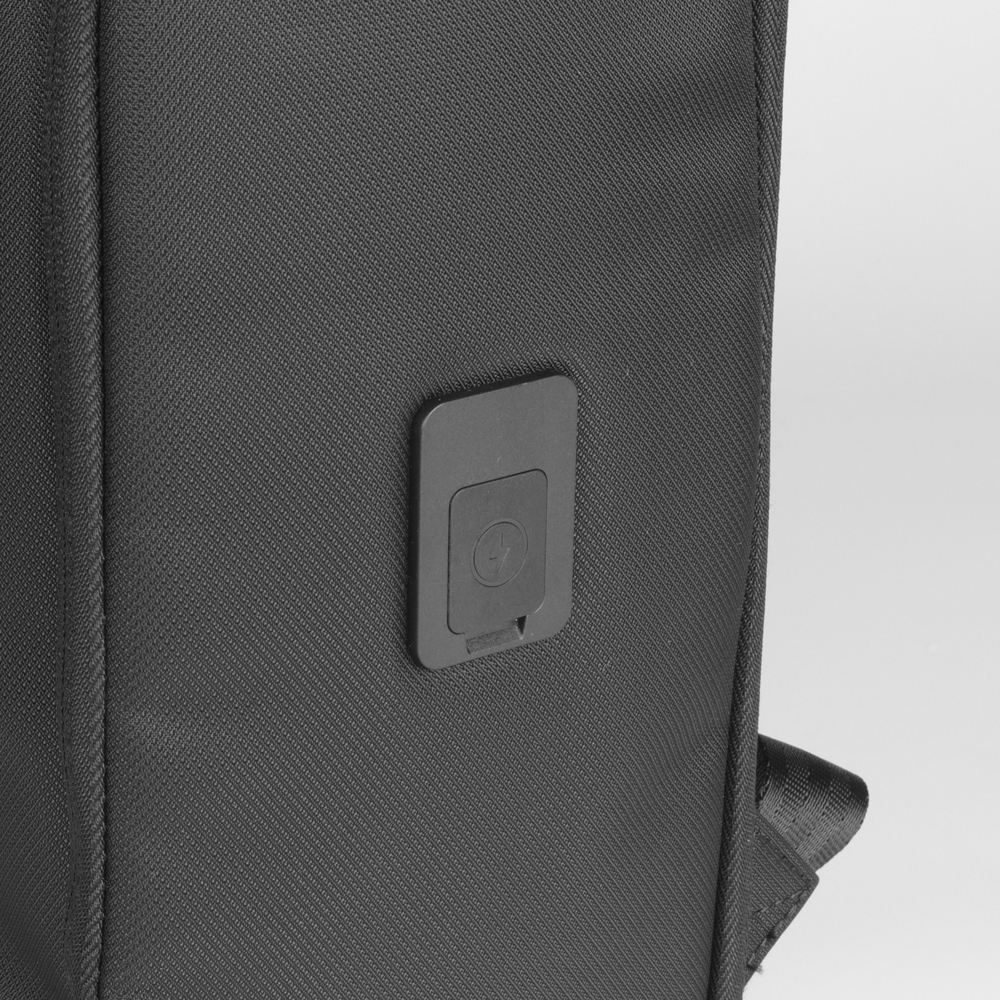 Mochila de Poliéster USB 25 Litros - Imagem 7